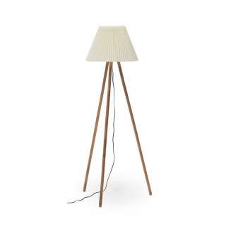 Dreibein Stehlampe im Skandi Design Cremefarben und Holz natur