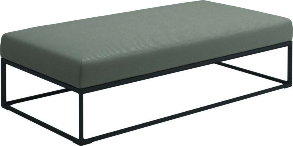 Gloster - Maya Ottomane - dot nimbus - gestell meteor - 150 x 75 cm - outdoor