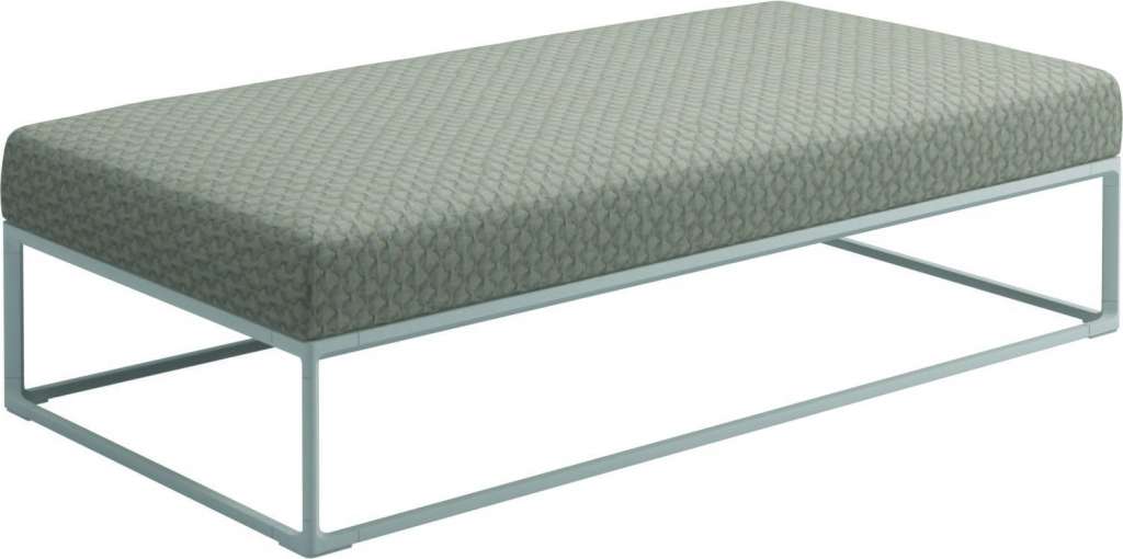 Gloster - Maya Ottomane - wave buff - gestell white - 150 x 75 cm - outdoor