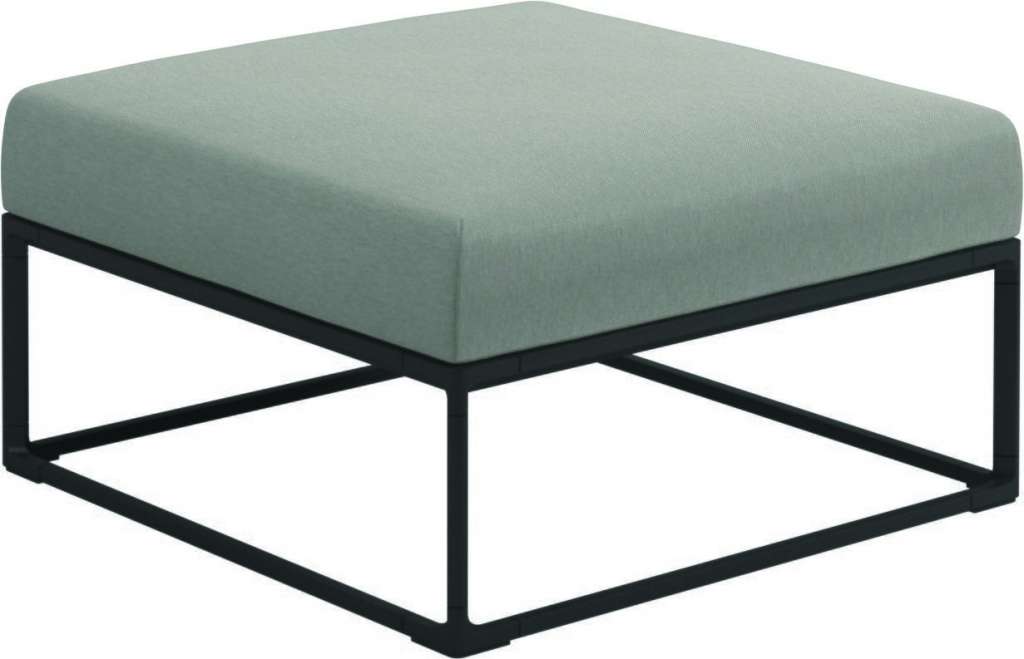 Gloster - Maya Ottomane - tuck malt - gestell meteor - outdoor