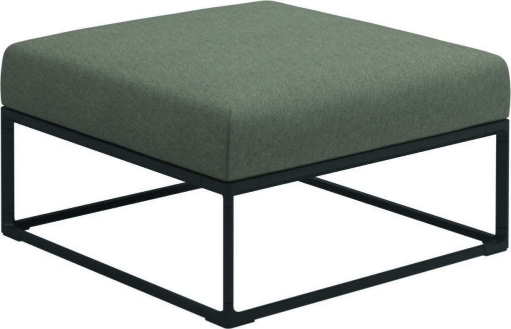 Gloster - Maya Ottomane - tuck truffle - gestell meteor - outdoor