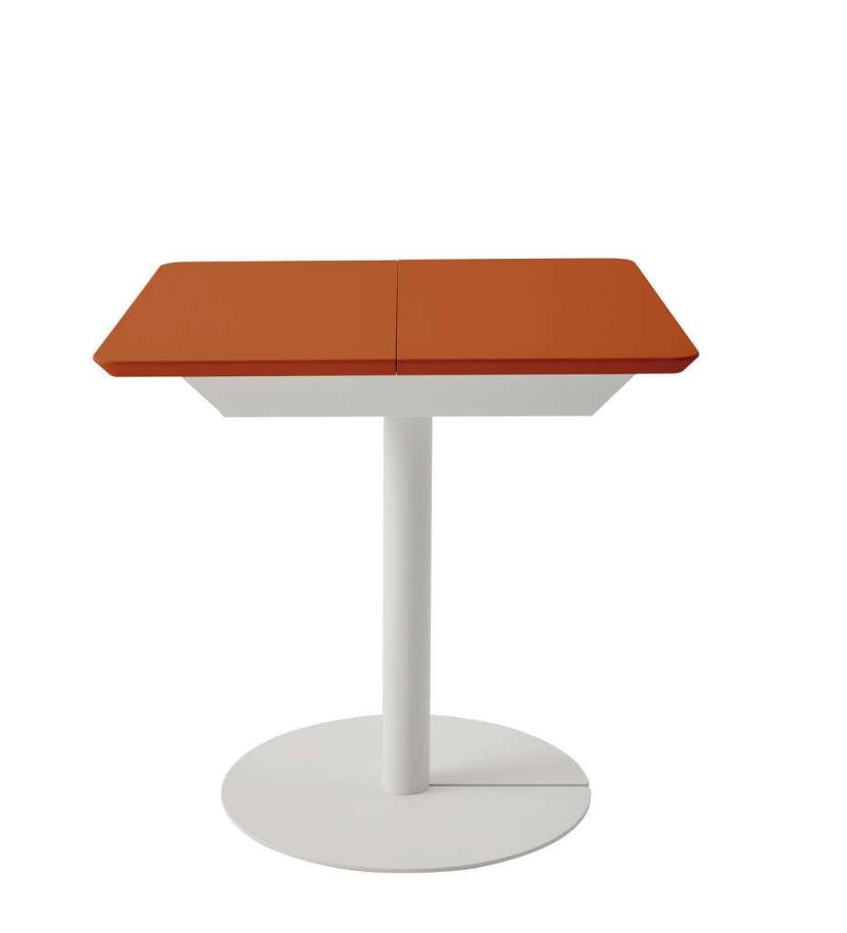 Müller Möbelwerkstätten - Duotable - Tischplatte Tizianrot lackiert - indoor