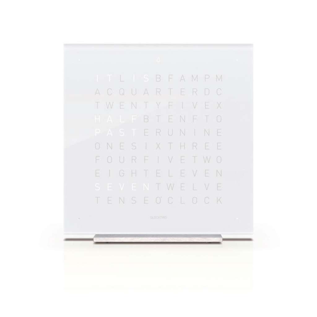 Biegert&Funk - Qlocktwo touch - englisch - Wecker - weiß - indoor