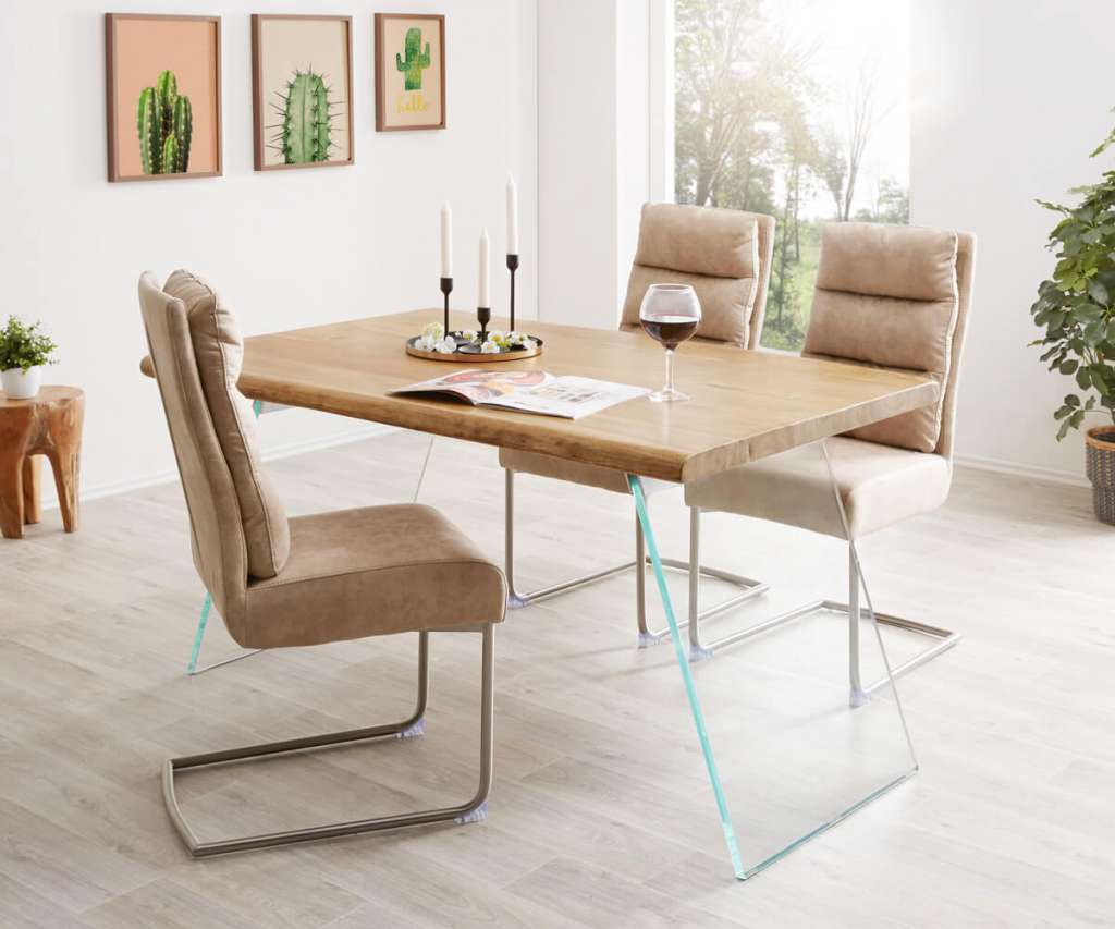 DELIFE Baumtisch Live-Edge 140x90 Akazie Natur Platte 5 cm Glasbeine schräg, Esstische, Baumkantenmöbel, Massivholzmöbel, Massivholz, Baumkante, Wolf Live Edge
