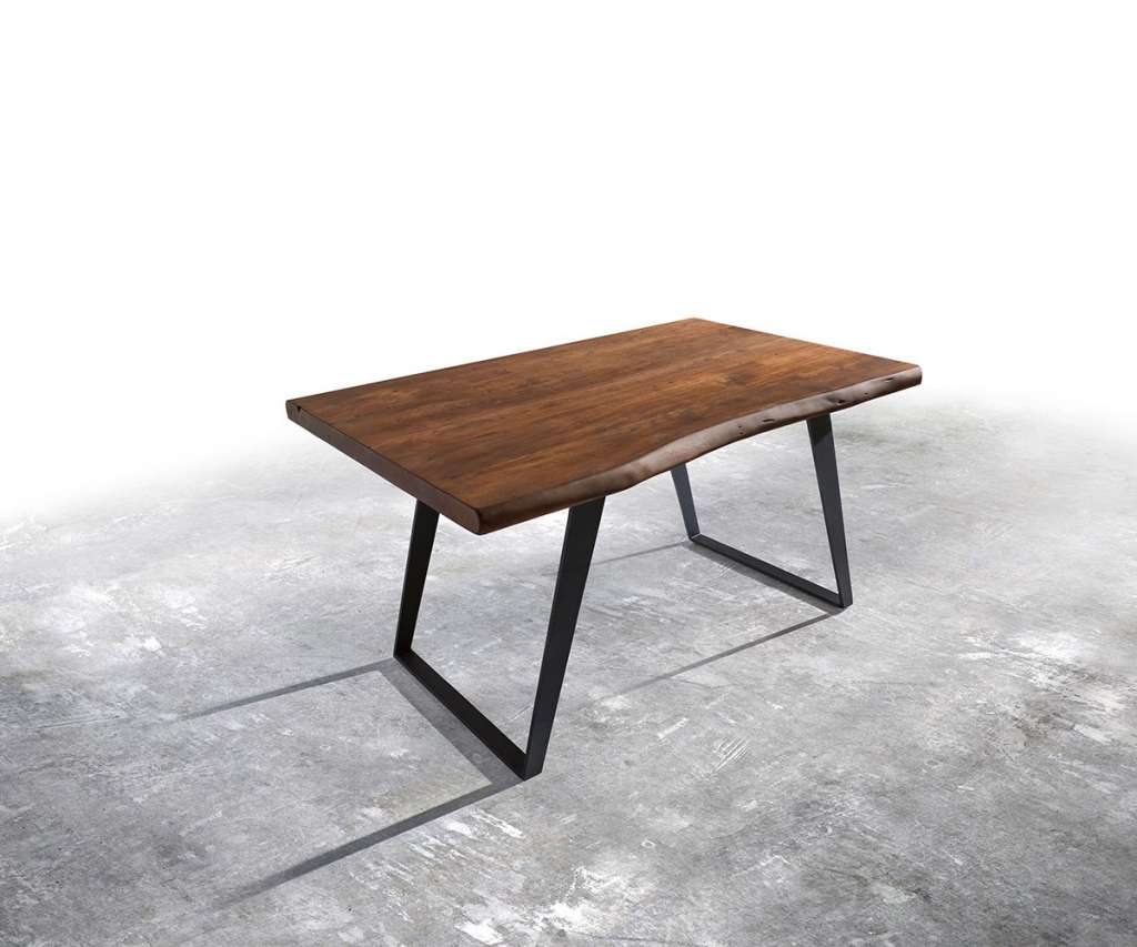 DELIFE Baumtisch Live-Edge 140x90 Akazie Braun Platte 5cm Gestell schräg schwarz, Esstische, Baumkantenmöbel, Massivholzmöbel, Massivholz, Baumkante, Wolf Live Edge