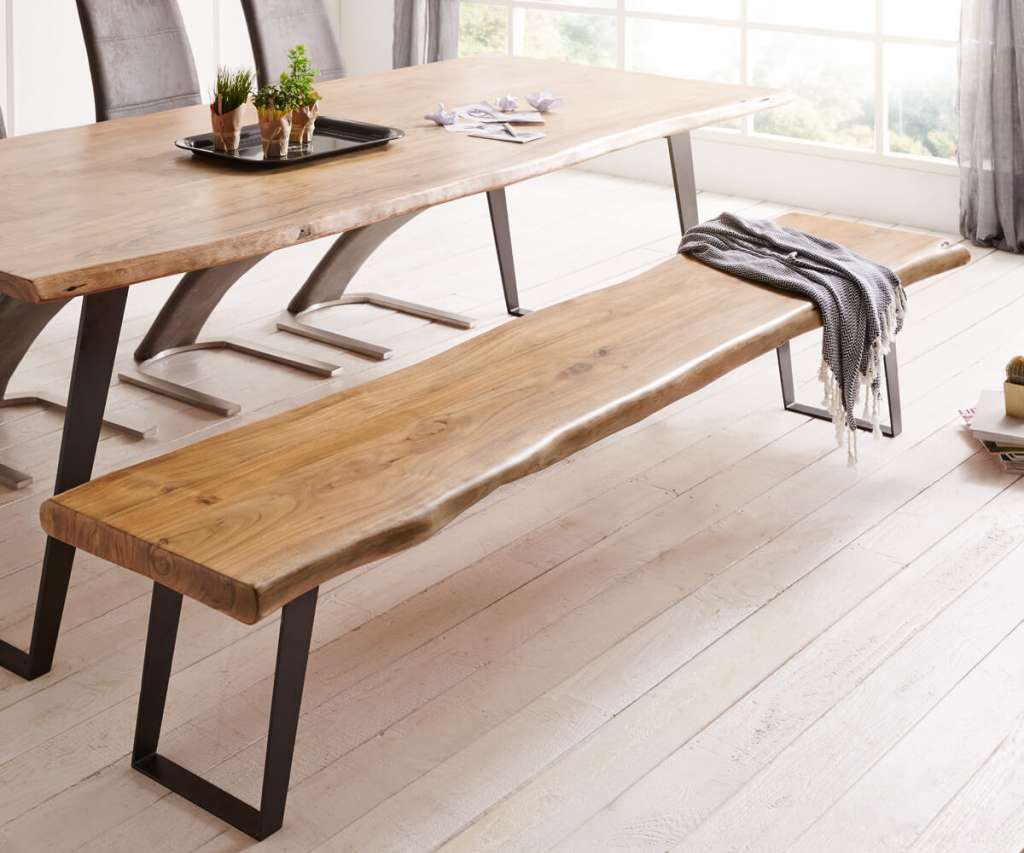 DELIFE Sitzbank Live-Edge 255x40 Akazie Natur Gestell schräg schwarz Baumkante, Bänke, Baumkantenmöbel, Massivholzmöbel, Massivholz, Baumkante, Wolf Live Edge