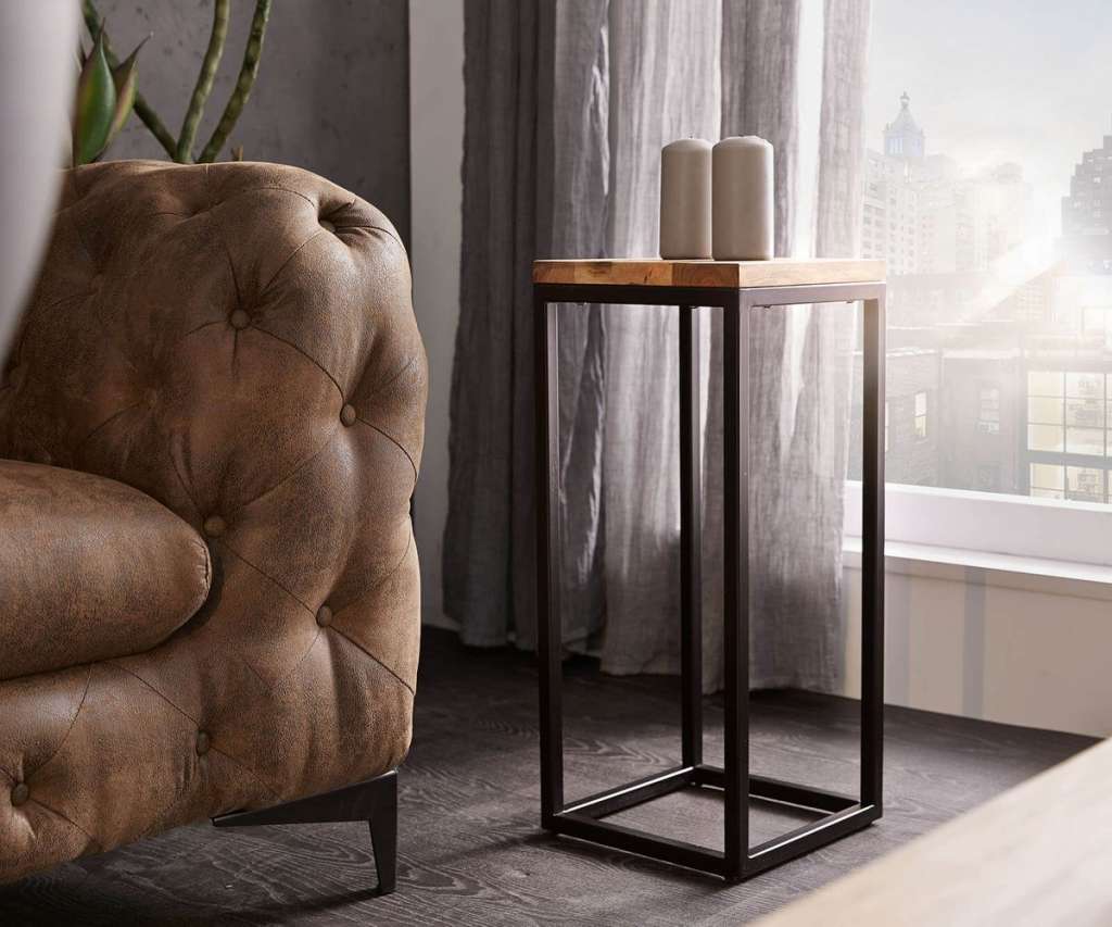 DELIFE Dekotisch Tatius 28x28 Akazie Natur Gestell Metall Schwarz, Beistelltische