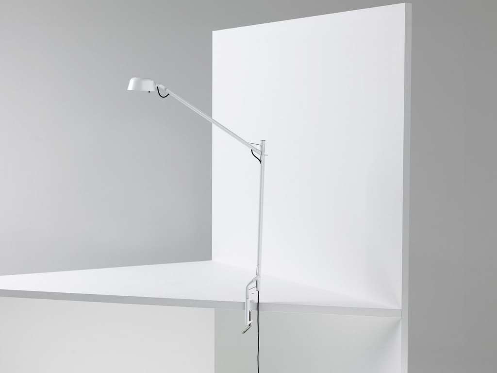 Wästberg - w154 Pal Tischleuchte - schwarz - indoor