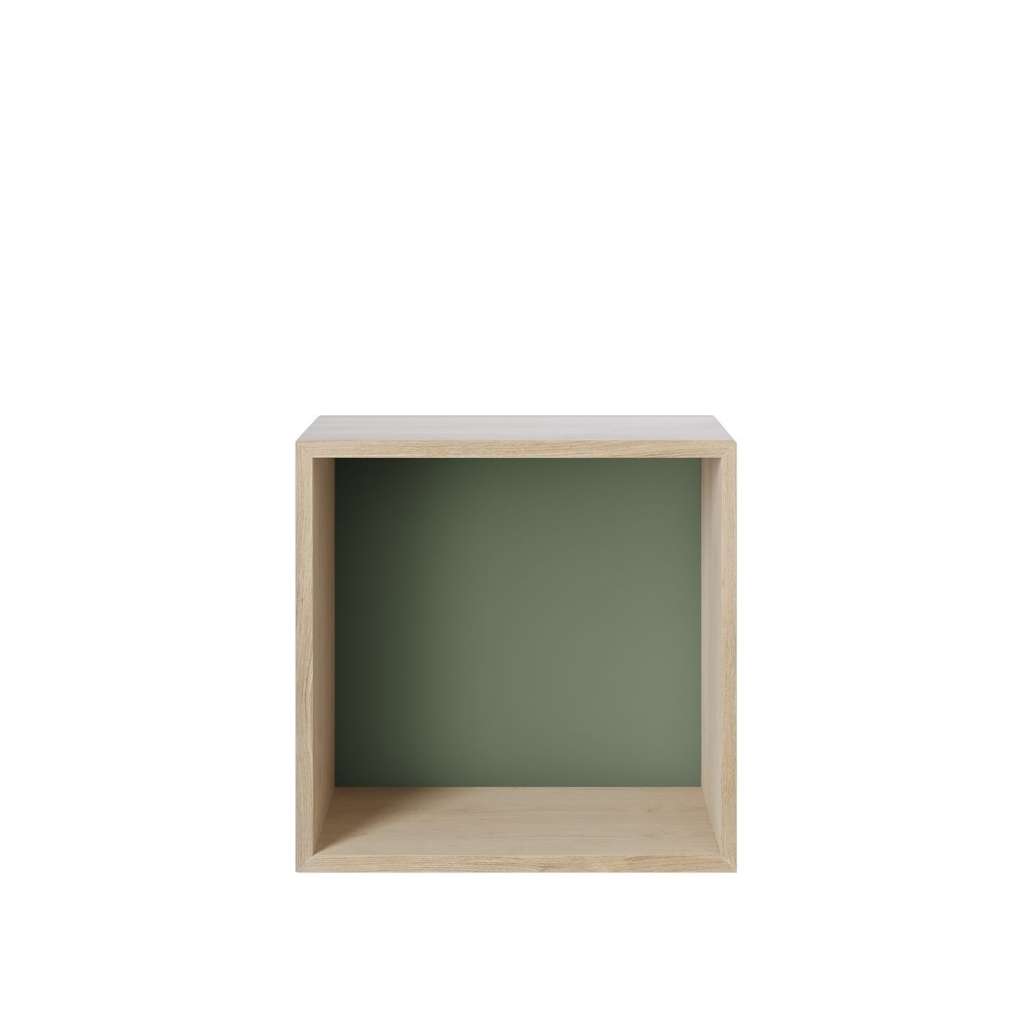 Muuto - Mini Stacked - Element mitte, eiche/grün mit Rückwand - indoor