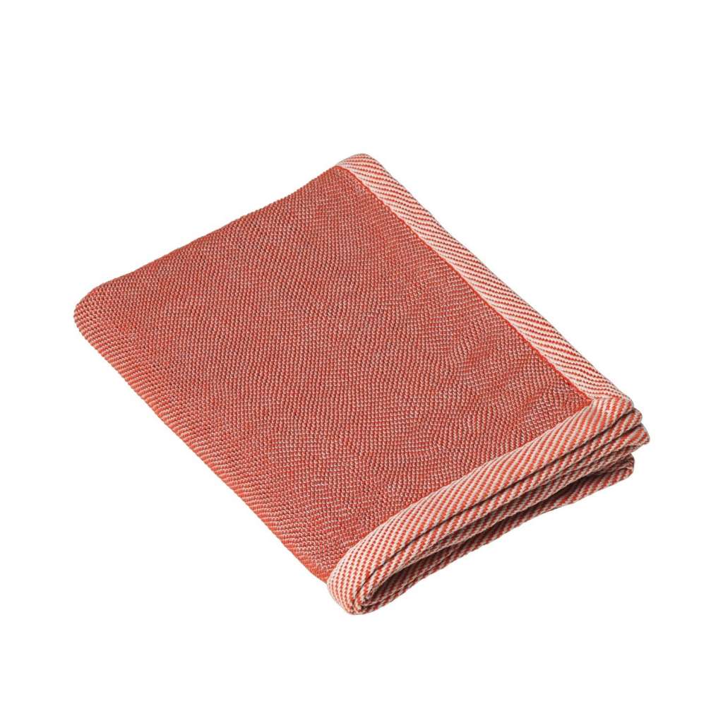 Muuto - Ripple Tagesdecke - Red - indoor