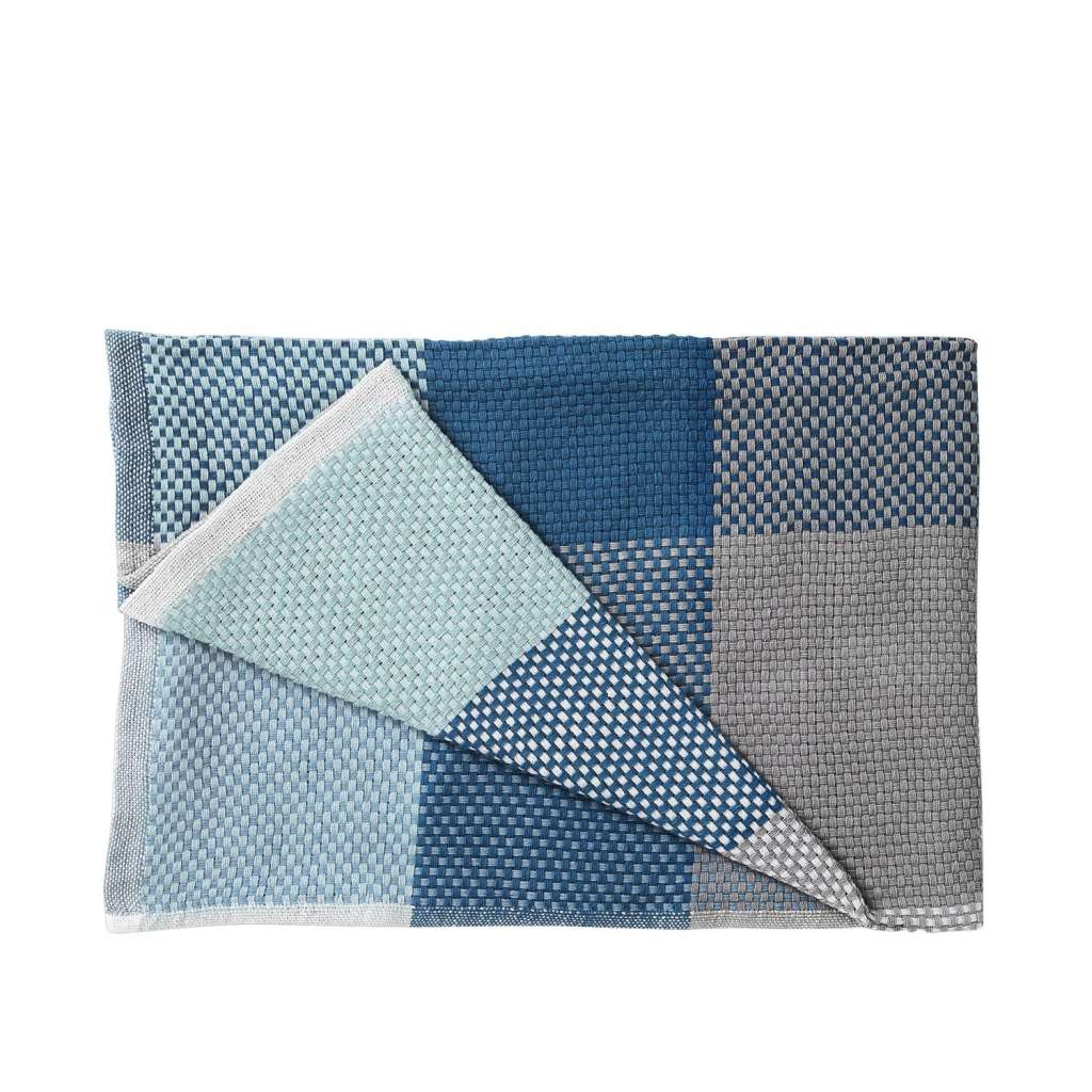 Muuto - Loom Tagesdecke - Blue - indoor