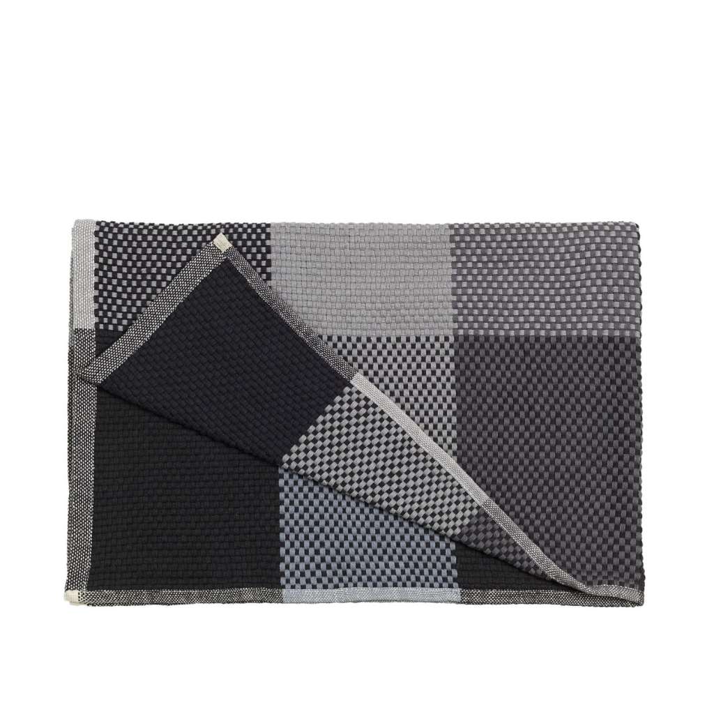 Muuto - Loom Tagesdecke - Black - indoor