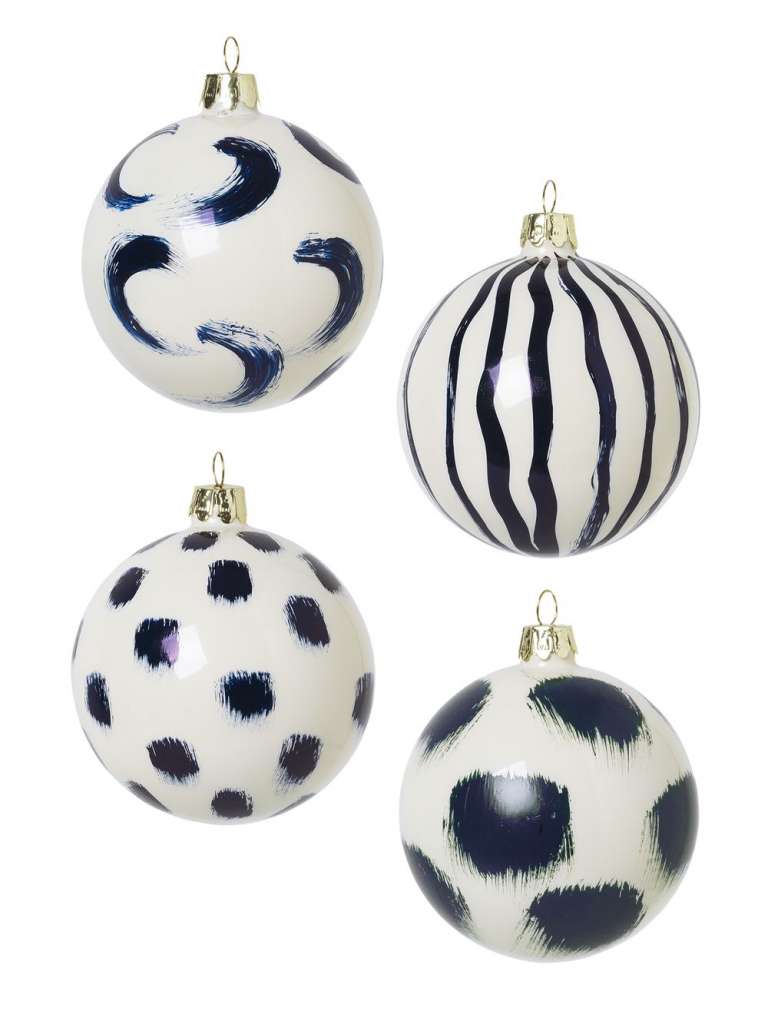 ferm LIVING - Christbaumkugel - 4er Set - blau - indoor
