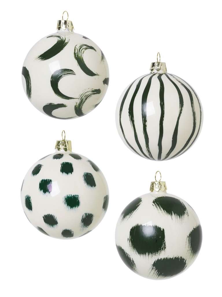 ferm LIVING - Christbaumkugel - 4er Set - grün - indoor