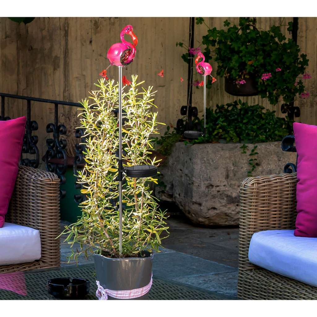 home24 Solar-Erdspiess Flamingo