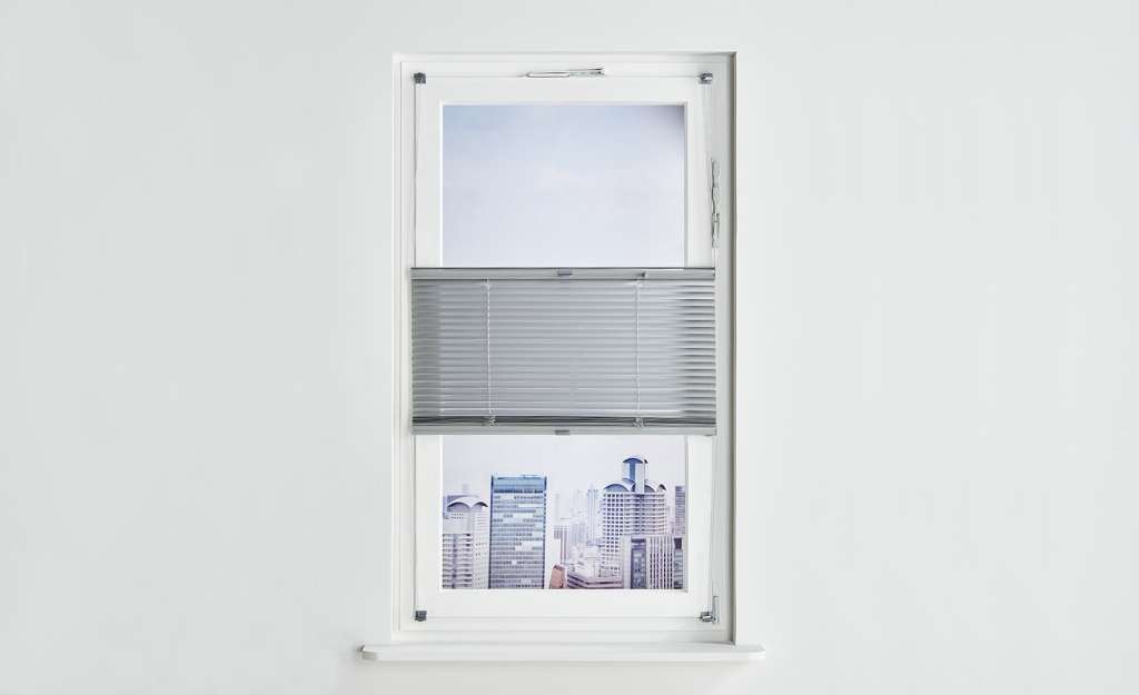 Verspannte Alujalousie ¦ silber ¦ Metall ¦ Maße (cm): B: 50 Gardinen & Vorhänge > Rollos & Sonnenschutz > Jalousien - Höffner