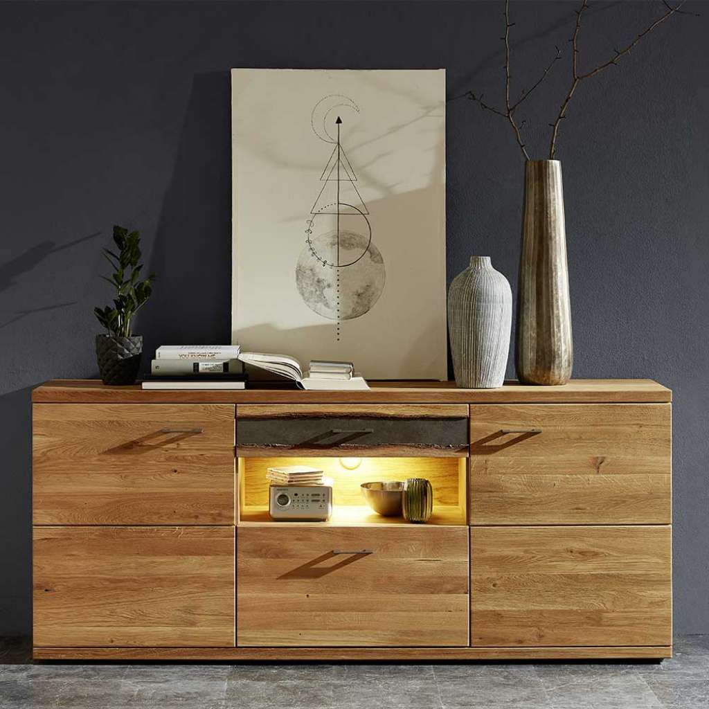 Wohnzimmer Sideboard aus Wildeiche Massivholz gebürstet und geölt