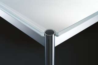 USM Haller - Haller Tisch 100 x 100 cm - hochglänzendes Glas RAL9010 reinweiss - indoor