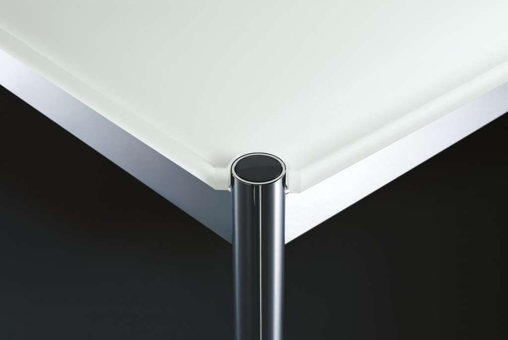 USM Haller - Haller Tisch 100 x 100 cm - matt Glas RAL9010 reinweiss - indoor