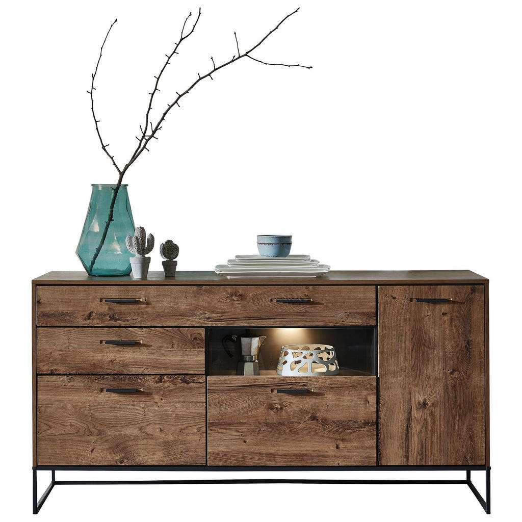SIDEBOARD