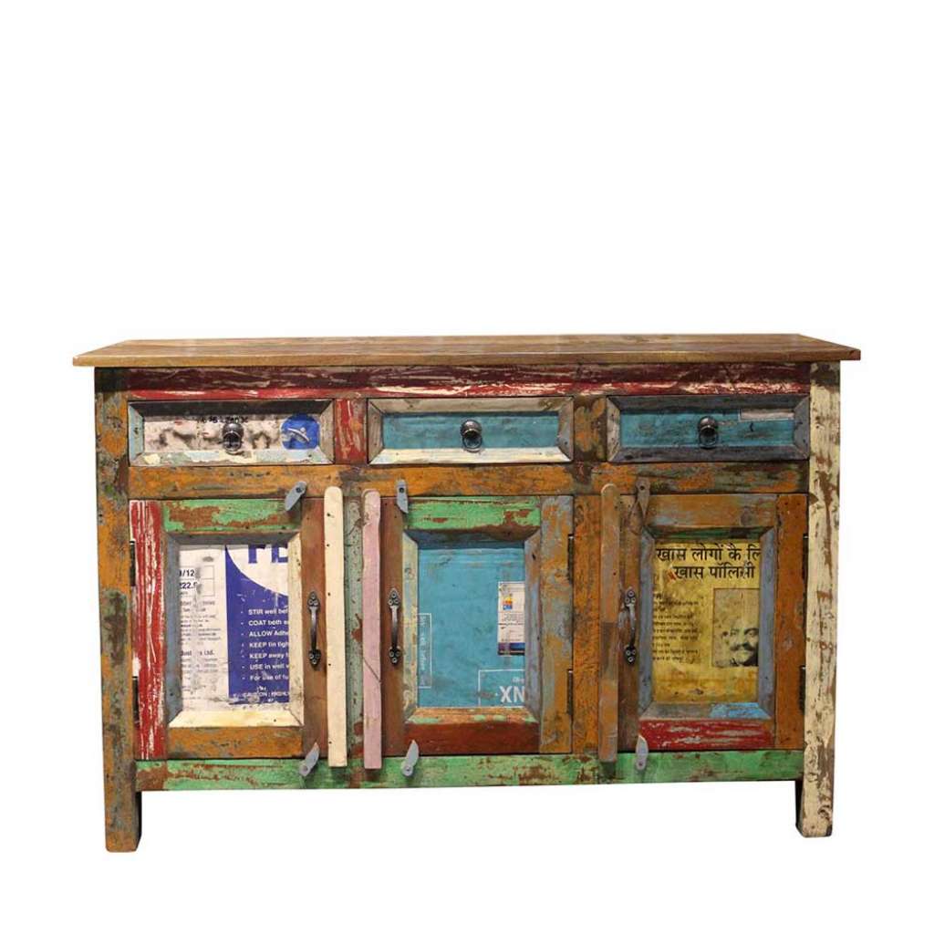Auffälliges Sideboard im Shabby Chic Design buntem Recyclingholz