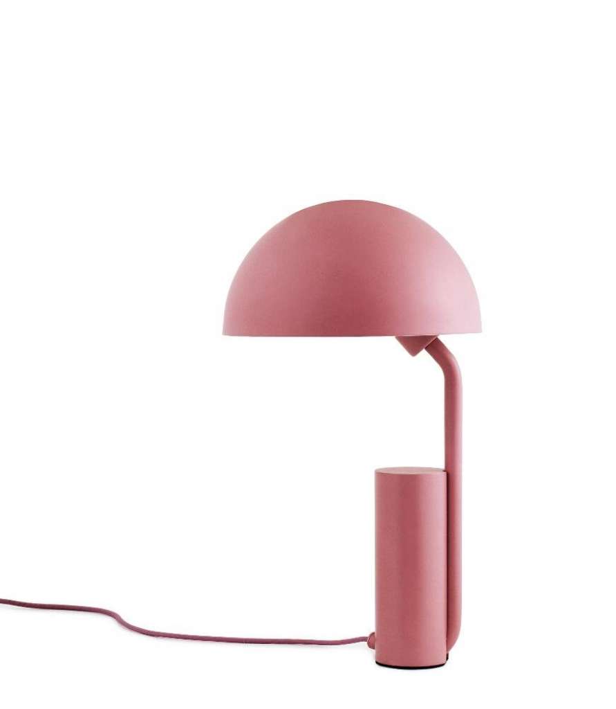 Normann Copenhagen - Cap Tischleuchte - blush - indoor