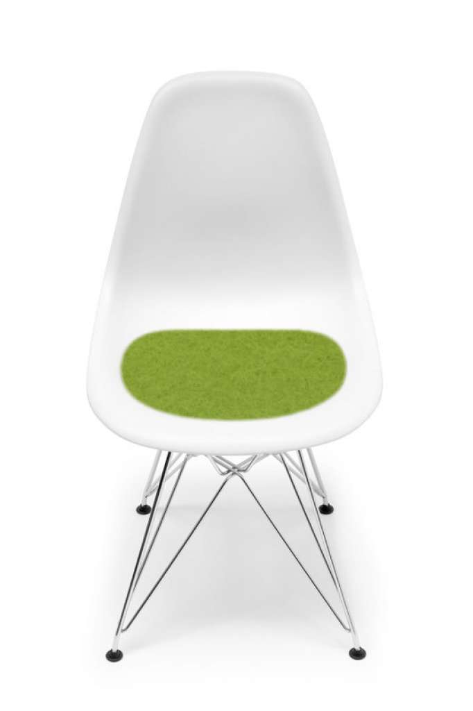 Hey-Sign - Sitzauflage Eames Plastic Sidechair - 30 maigrün mit Antirutsch - indoor