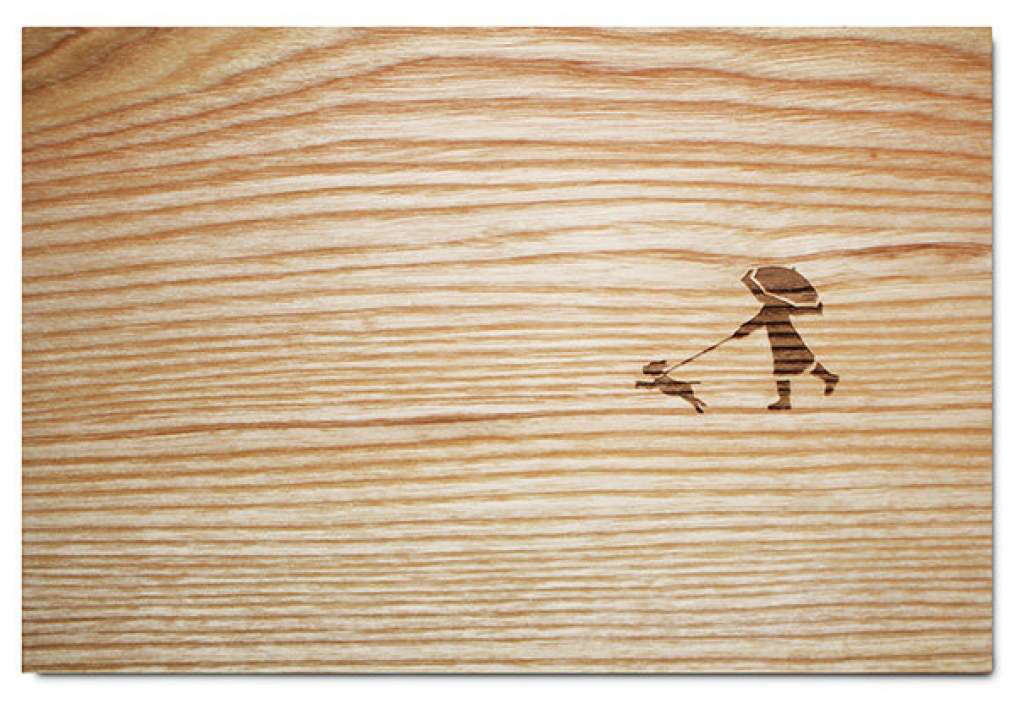 Pension für Produkte - Schöne Aussicht Frühstücksbrett - Esche - Frau mit Hund - indoor