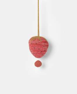 ferm LIVING - Fruiticana Spieluhr - Erdbeere - indoor