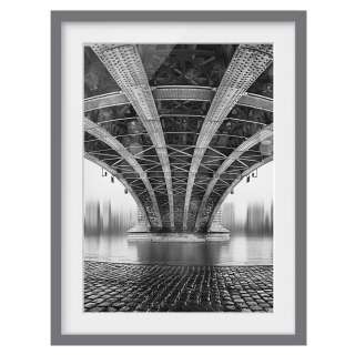 home24 Bild Under The Iron Bridge III