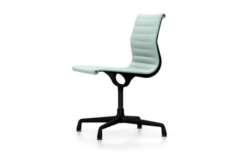 Vitra - Aluminium Chair - EA 101 - 85 mint elfenbein - indoor