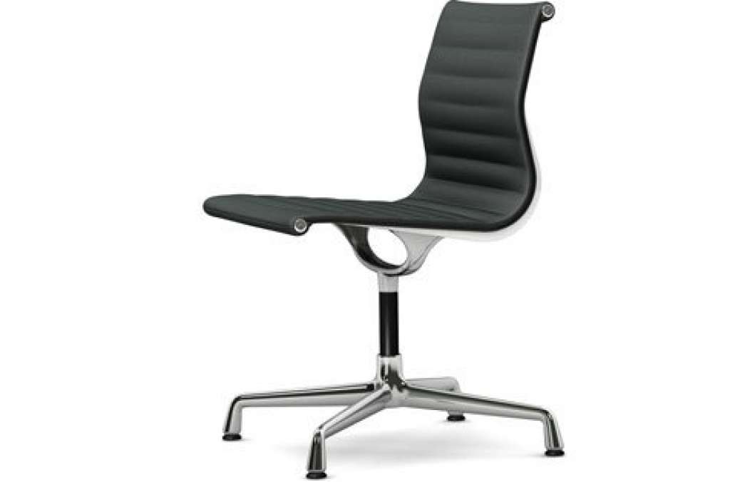Vitra - Aluminium Chair - EA 101 - 96 rot cognac - indoor