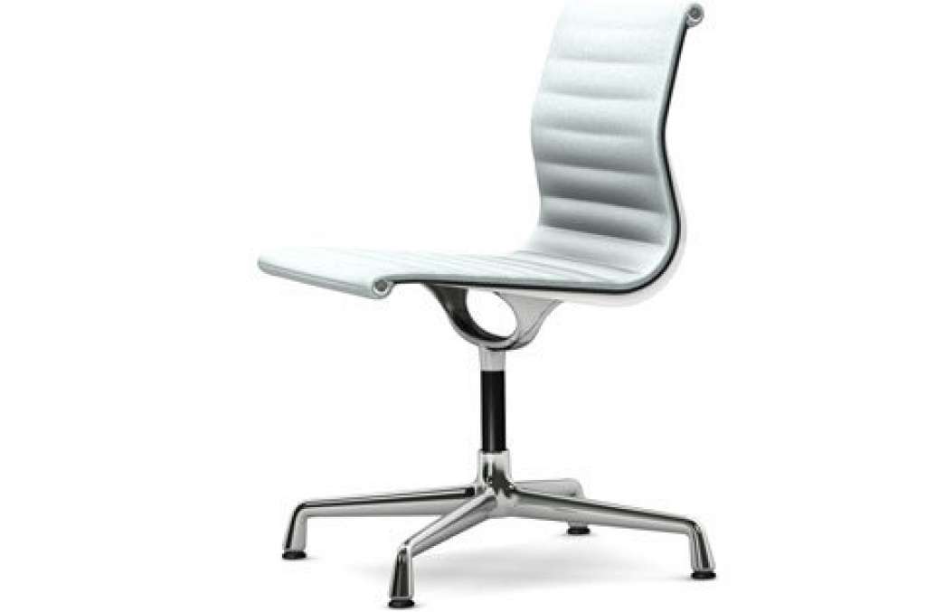 Vitra - Aluminium Chair - EA 101 - 81 eisblau elfenbein - indoor