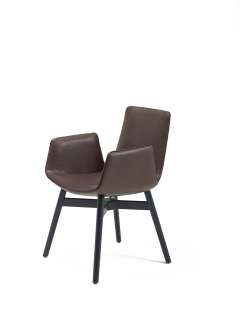 FREIFRAU - Amelie Armlehnstuhl Holzgestell - Leder Oman Ebony - indoor