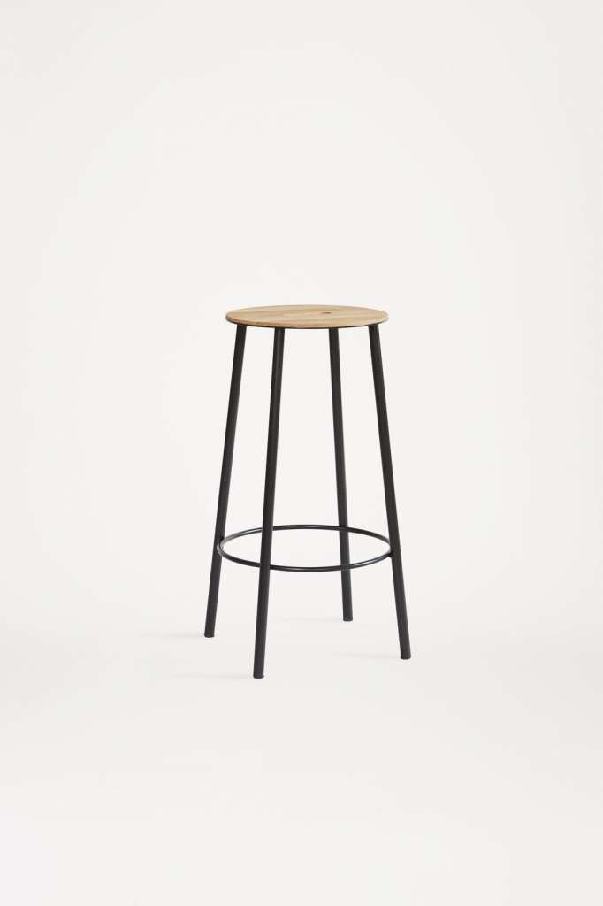 Frama - Adam Hocker rund - doppelt geöltes Eichenholz - indoor