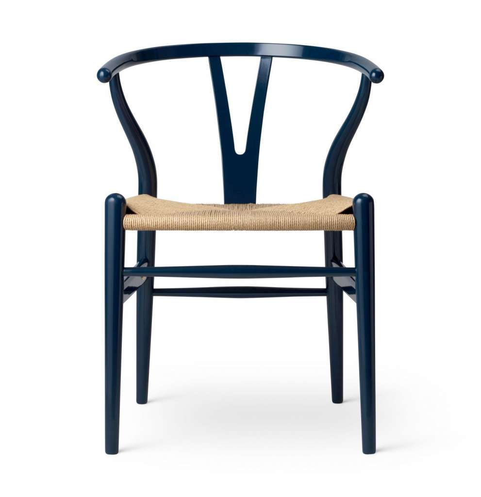Carl Hansen - CH 24 Birthday Edition - Glossy navy blue - indoor