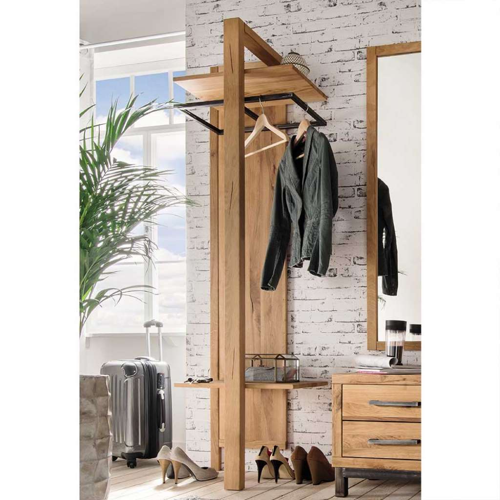 Holzgarderobe aus Wildeiche Massivholz rustikalen Landhausstil