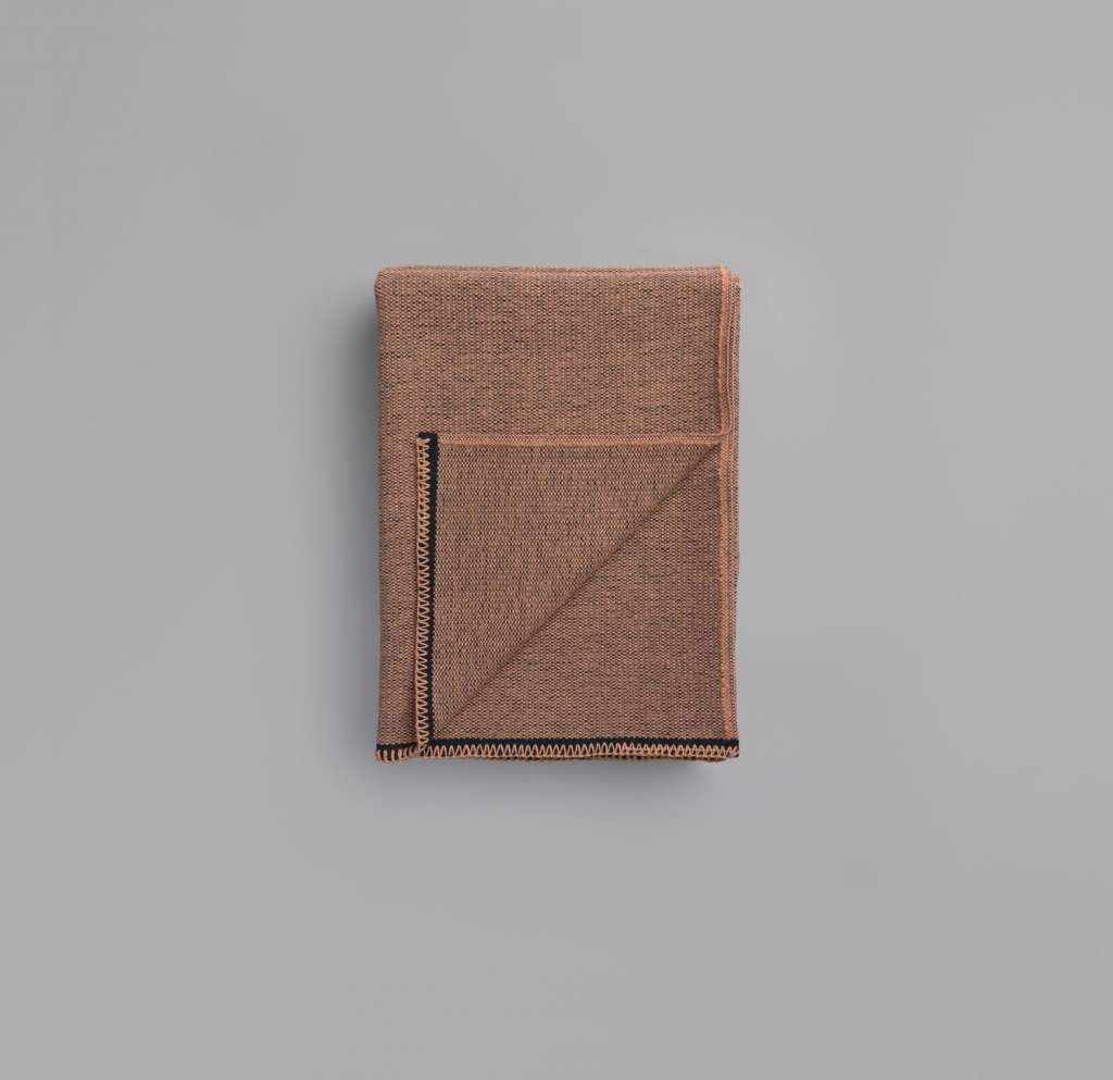 Roros Tweed - Picnic Decke - Coral - indoor