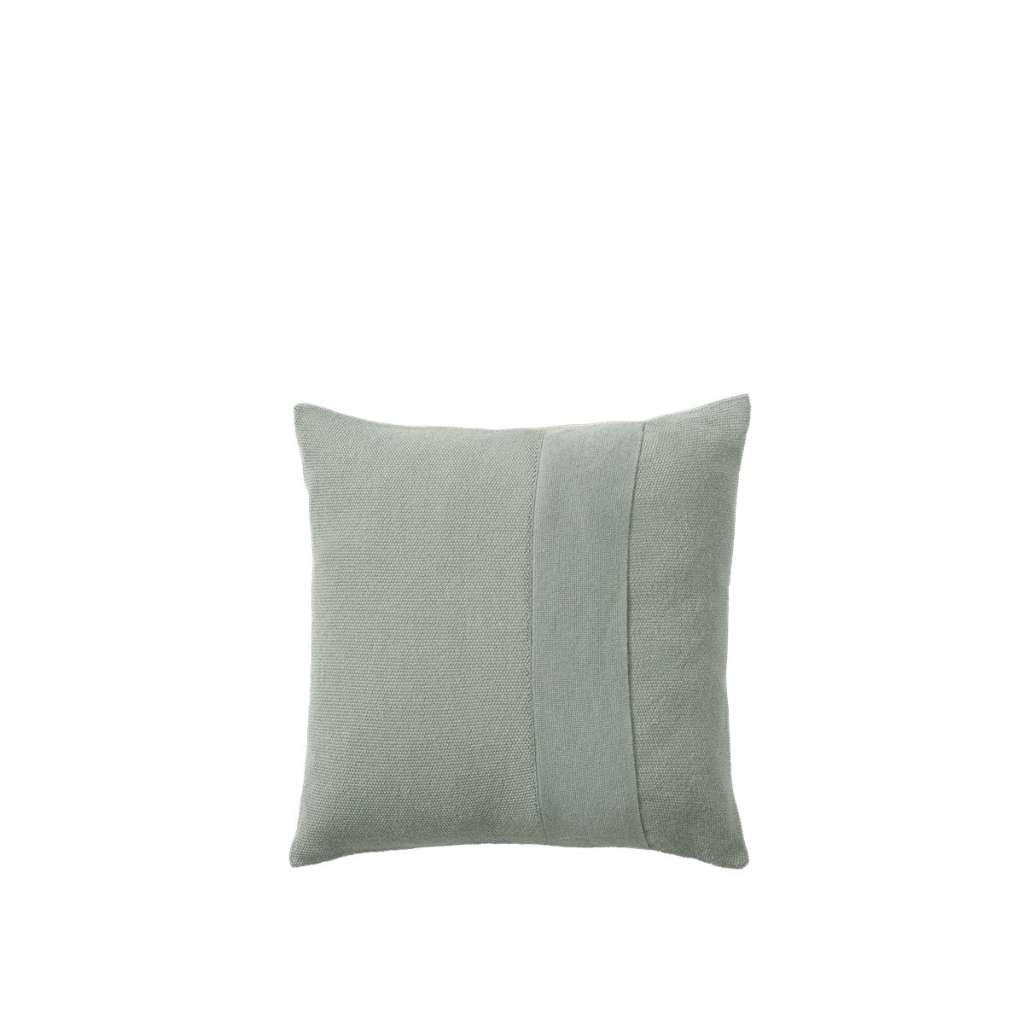 Muuto - Layer Kissen - 50 x 50 cm - sage-grün - indoor