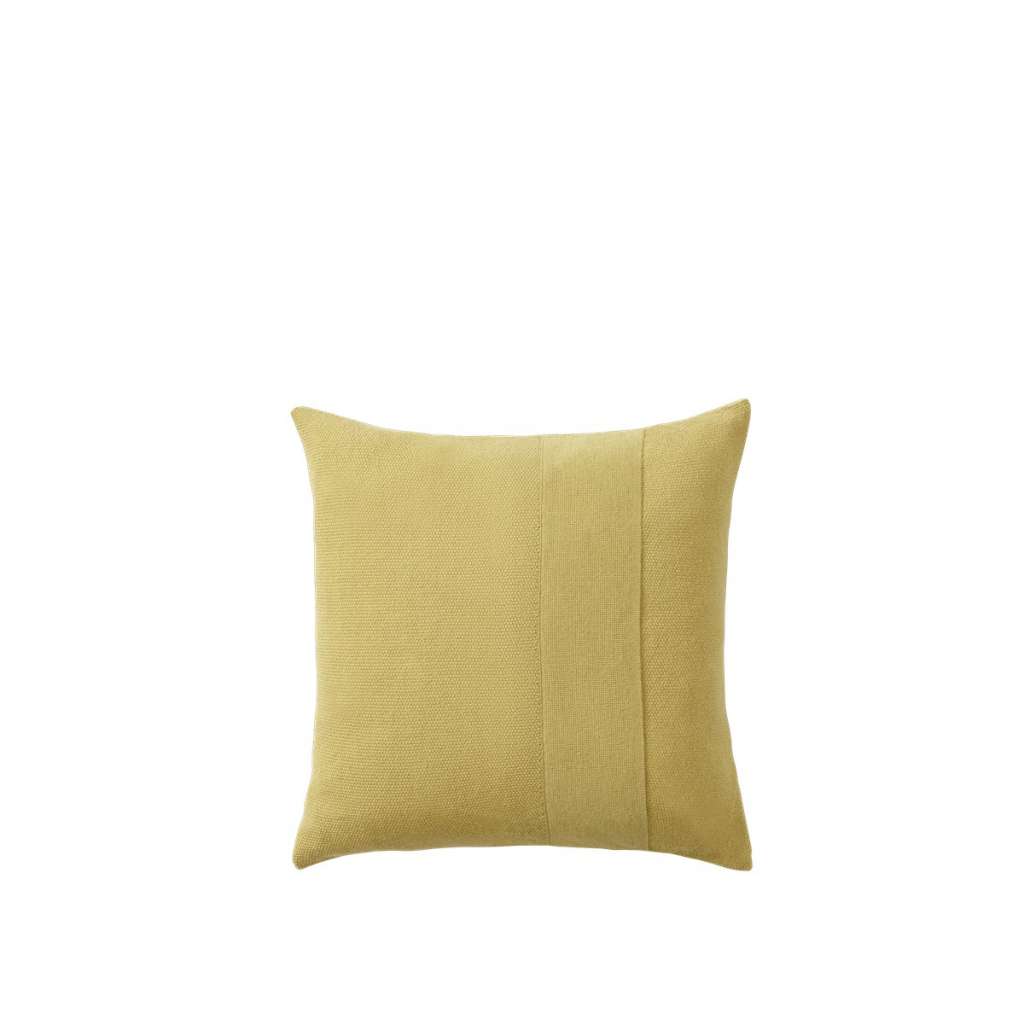 Muuto - Layer Kissen - 50 x 50 cm - gelb - indoor