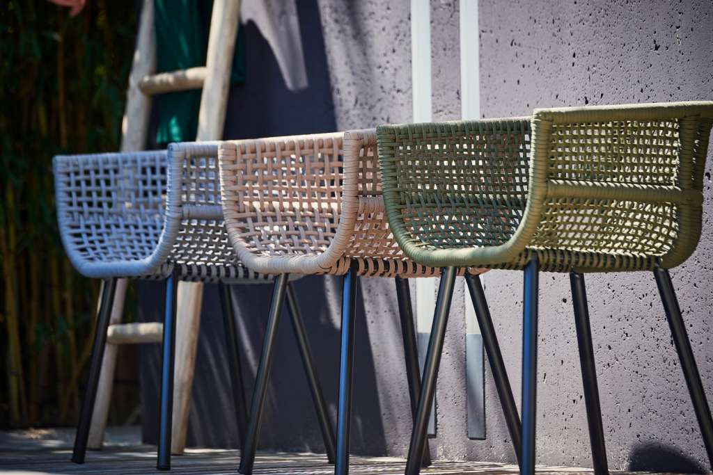 Jan Kurtz - Suka - Armlehnstuhl - olive - outdoor