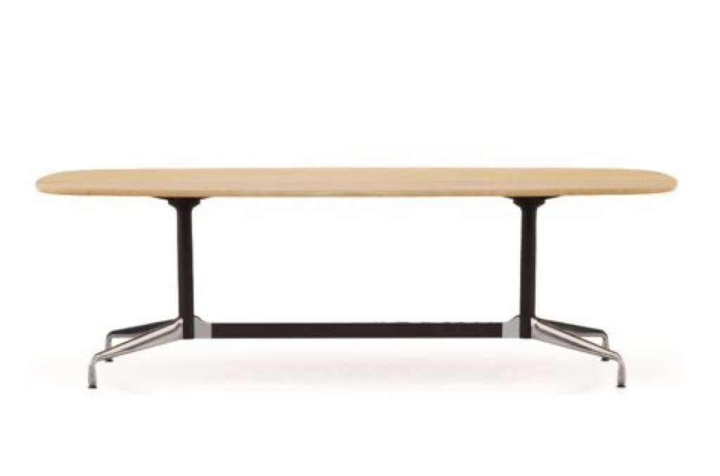 Vitra - Eames Segmented Table Dining Bootsform - Eiche natur massiv, geölt - indoor