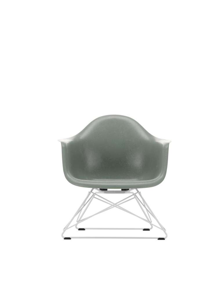 Vitra - Eames Fiberglass Chair LAR - weiss - 05 Eames Sea Foam Green - indoor