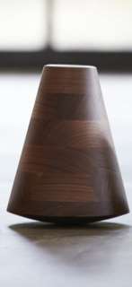 PER/USE - Etna Vase klein - walnuss - weiß - indoor