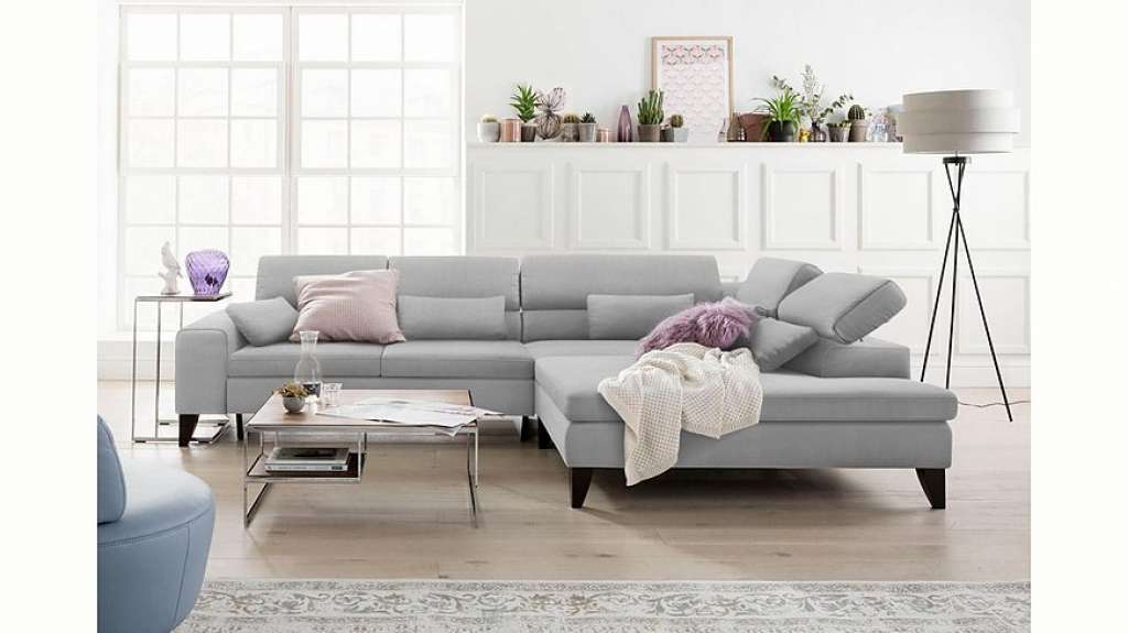 GALLERY M Ecksofa »Felicia«, mit Holzfuß, wahlweise mit manuellem oder motorischem Sitzvorzug