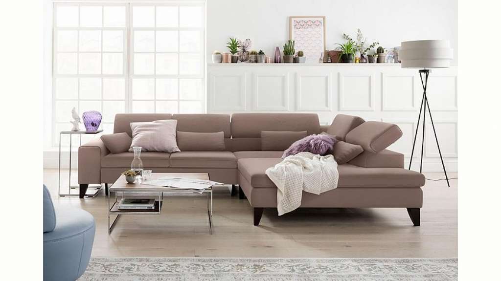 GALLERY M Ecksofa »Felicia«, mit Holzfuß, wahlweise mit manuellem oder motorischem Sitzvorzug