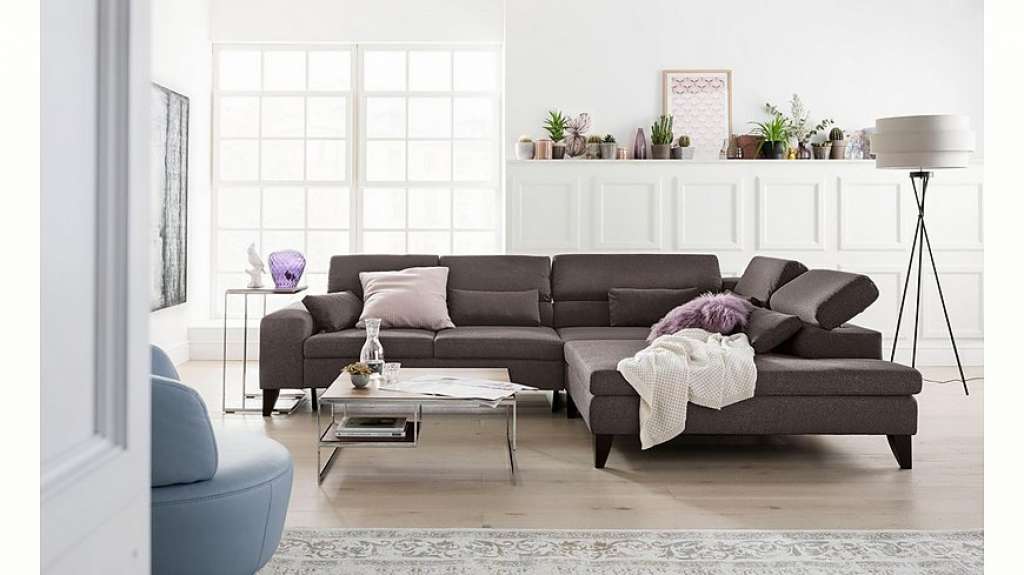 GALLERY M Ecksofa »Felicia«, mit Holzfuß, wahlweise mit manuellem oder motorischem Sitzvorzug