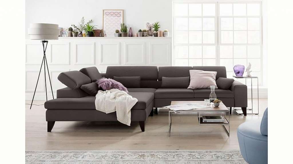 GALLERY M Ecksofa »Felicia«, mit Holzfuß, wahlweise mit manuellem oder motorischem Sitzvorzug