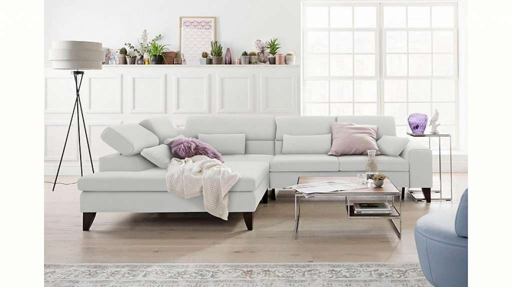 GALLERY M Ecksofa »Felicia«, mit Holzfuß, wahlweise mit manuellem oder motorischem Sitzvorzug