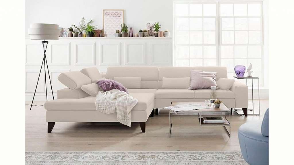 GALLERY M Ecksofa »Felicia«, mit Holzfuß, wahlweise mit manuellem oder motorischem Sitzvorzug